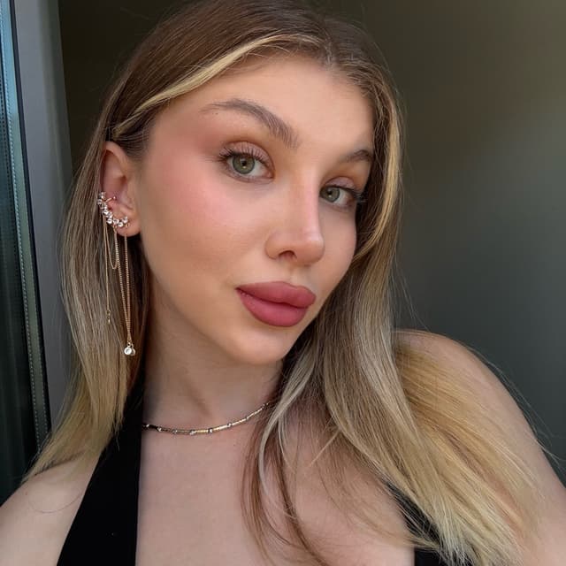 Selin özhan