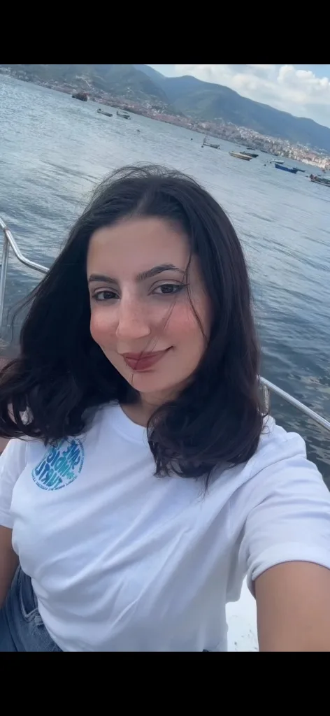 Gülhan Kamiş