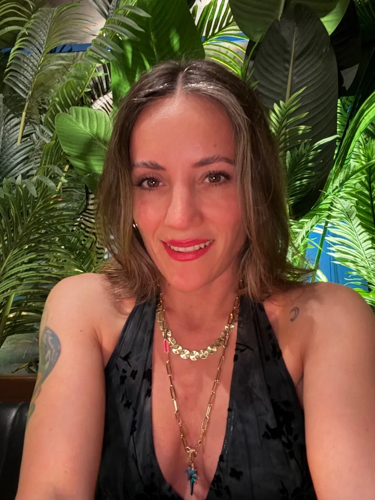 Burcu şirinat